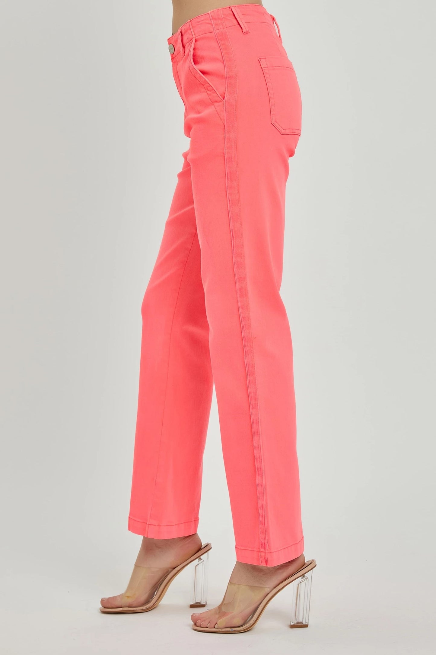 Risen Jeans in Coral Pink
