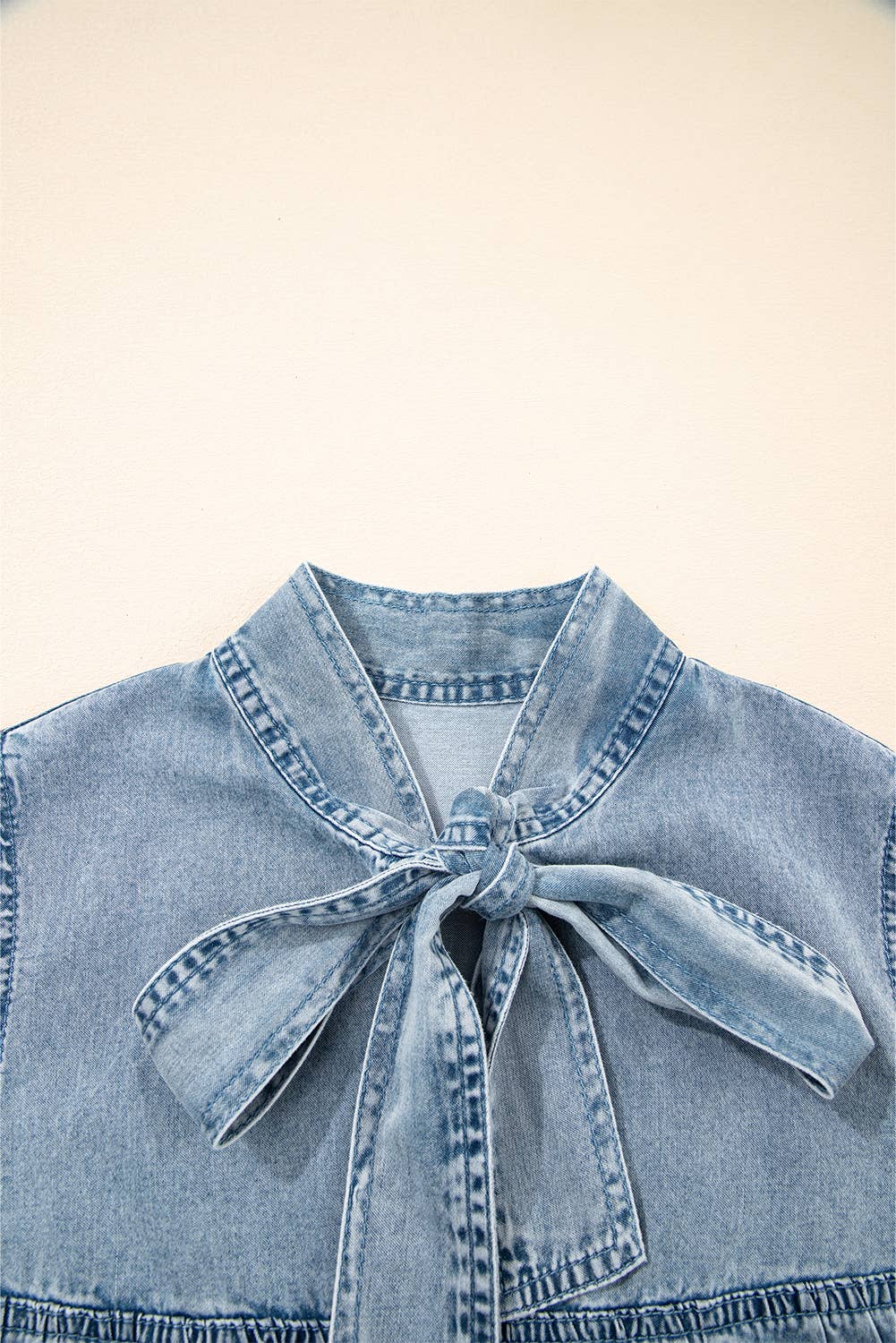 Bowknot Neck Sleeveless Ruffled Chambray Dress