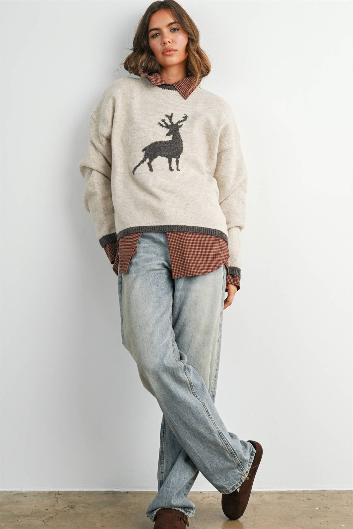 Reindeer Graphic Knit Sweater- BMW8624