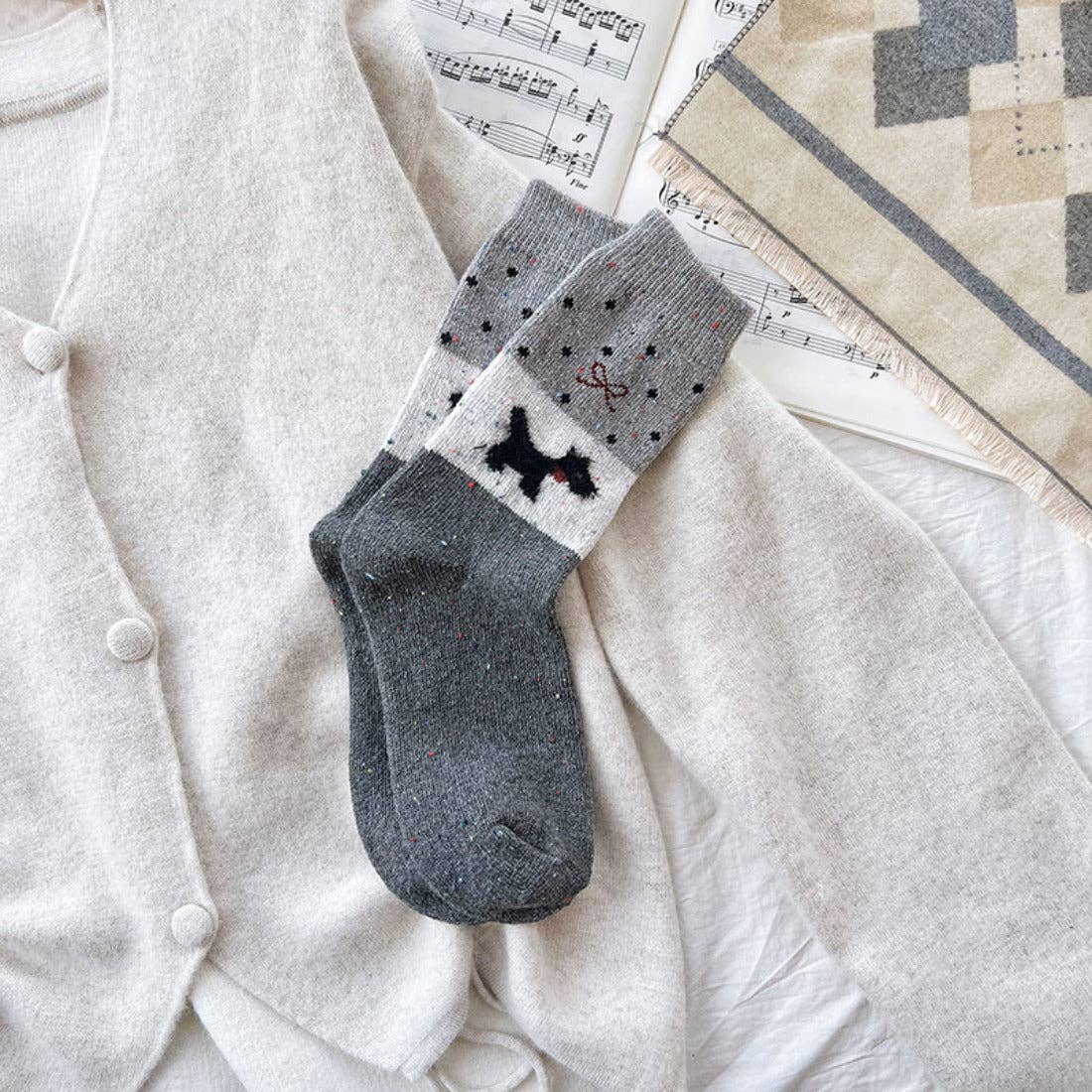 Gray and White Dog Pattern Thick Warm Socks