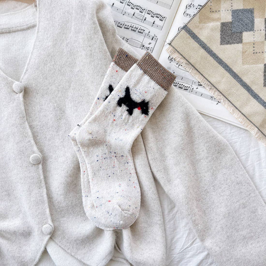 Gray and White Dog Pattern Thick Warm Socks