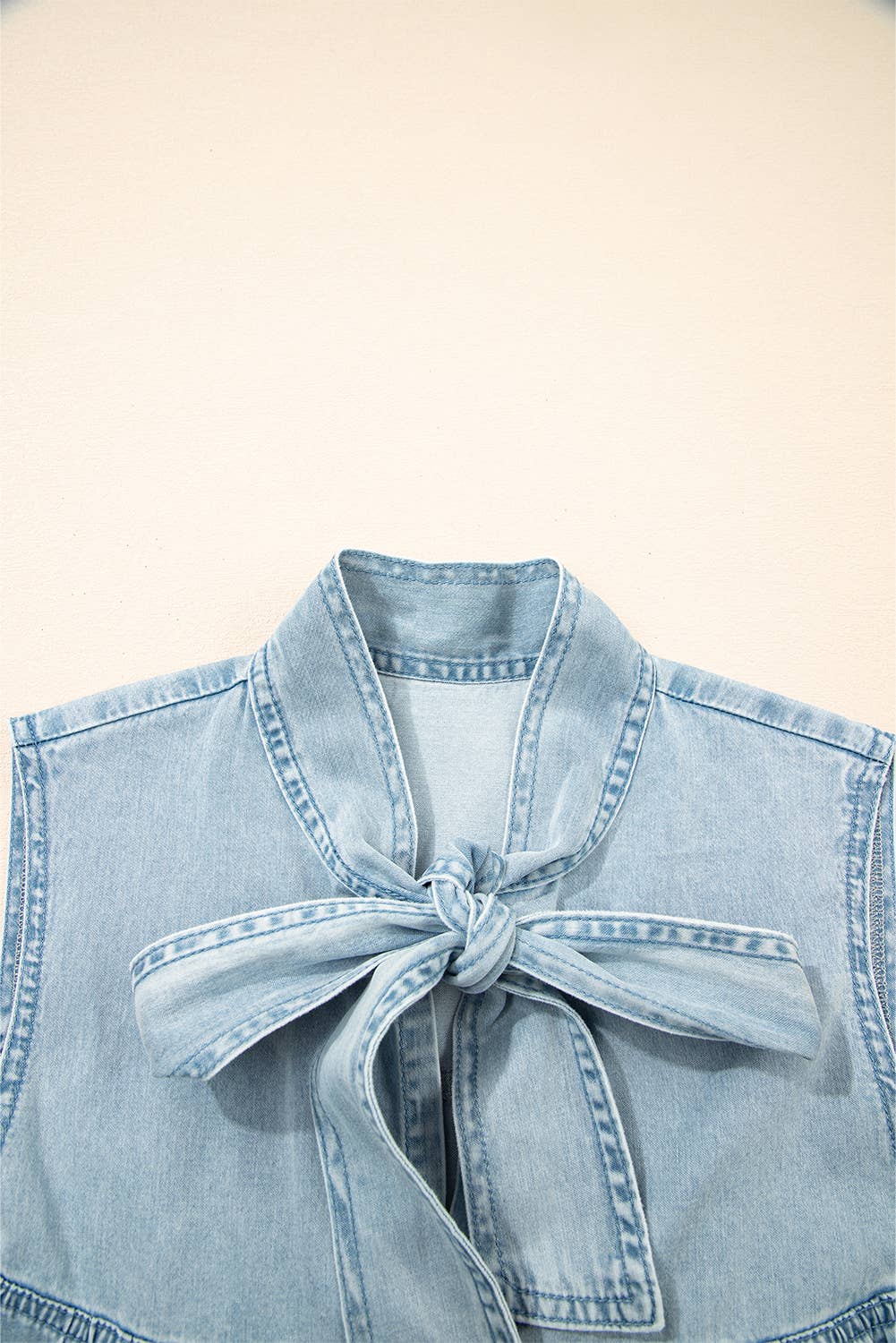 Bowknot Neck Sleeveless Ruffled Chambray Dress