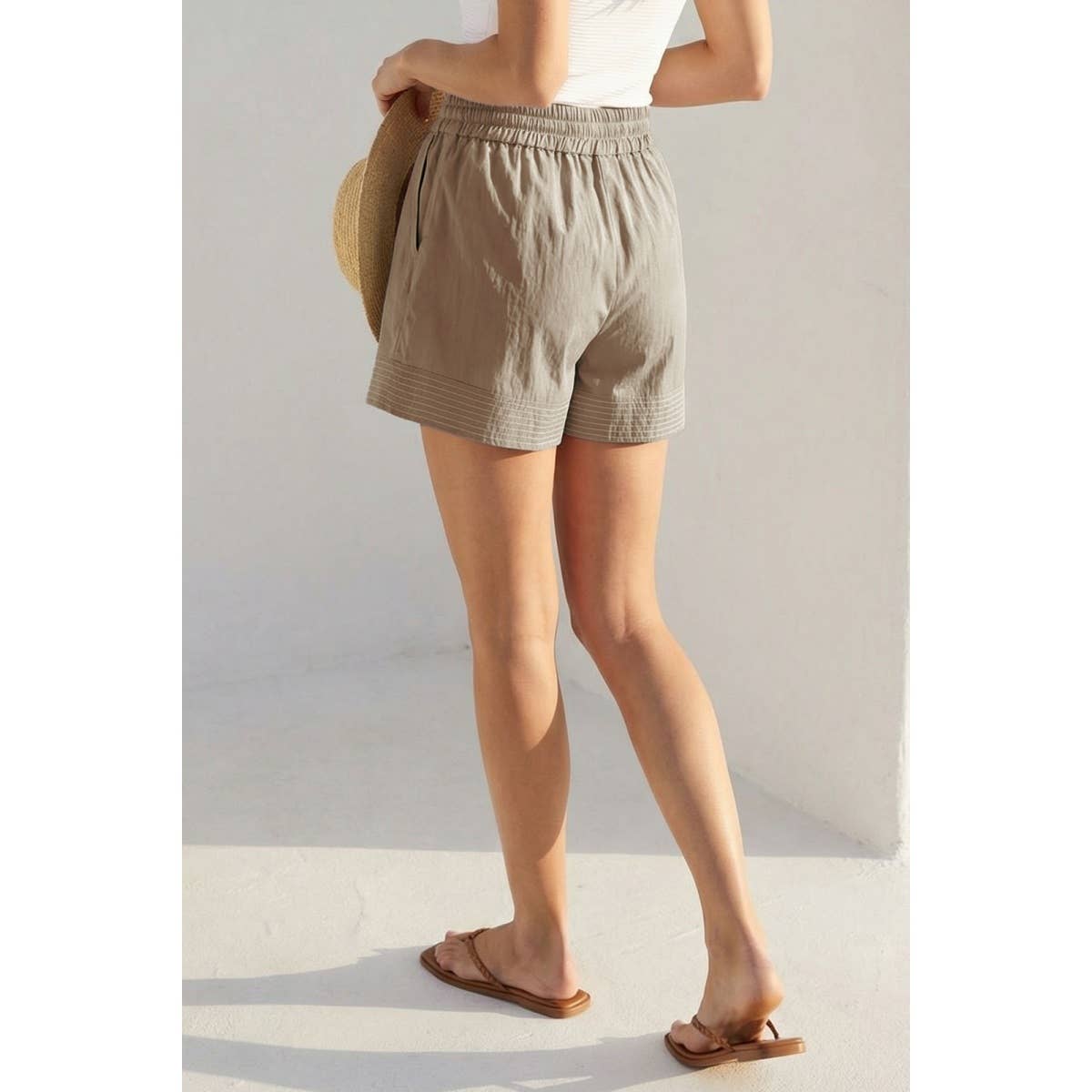 Contrast Stitch Pull-on Shorts