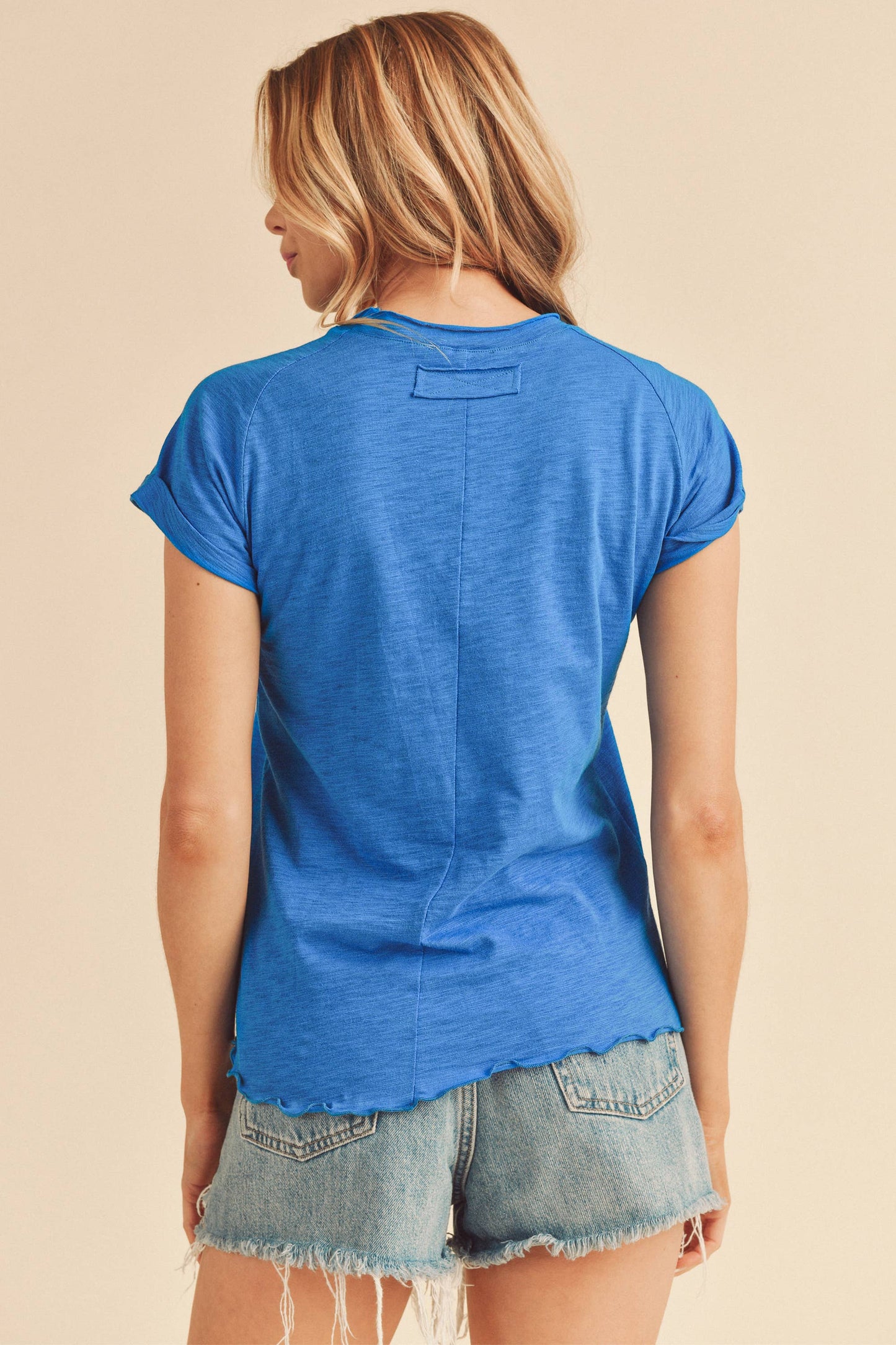 Gwen Tee