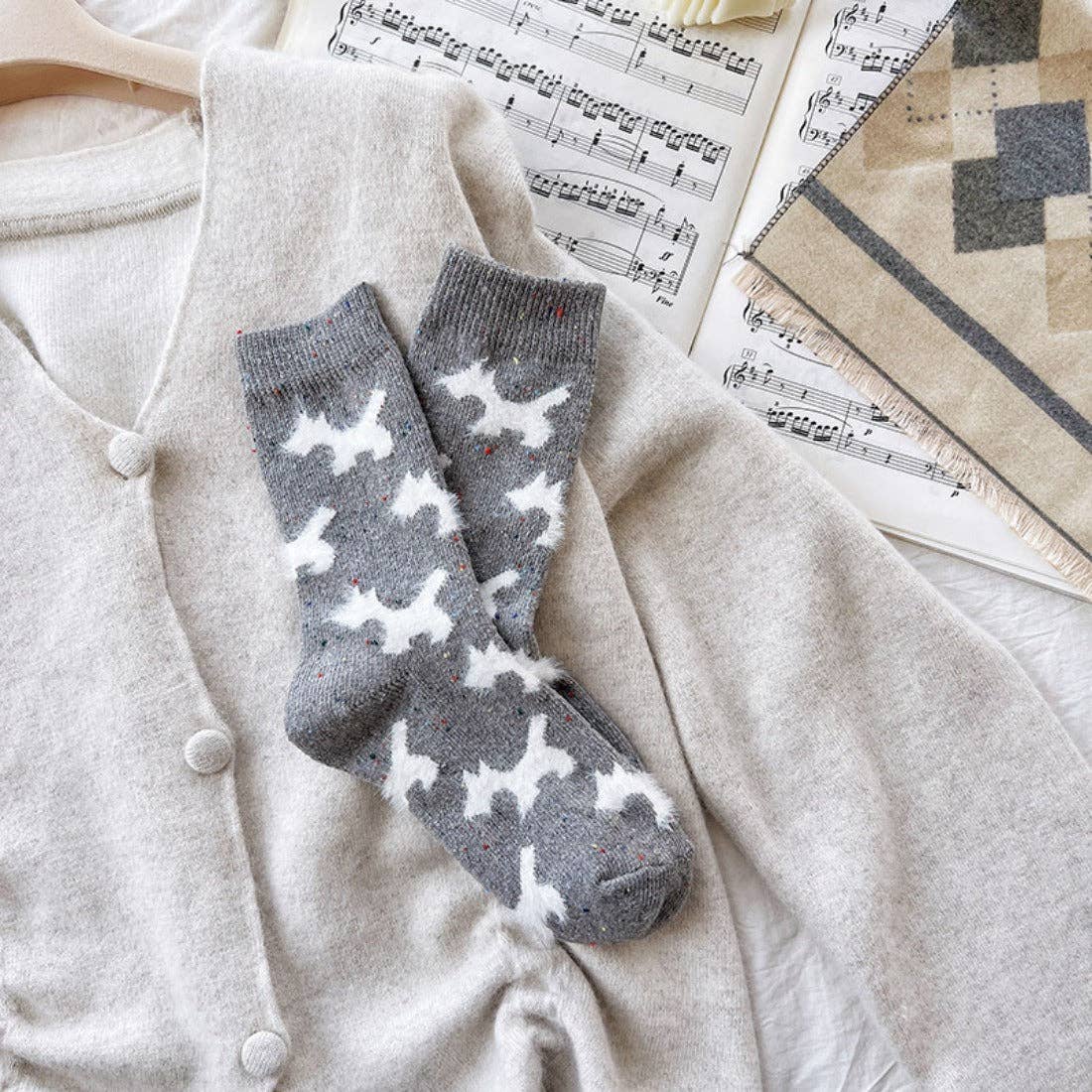 Gray and White Dog Pattern Thick Warm Socks